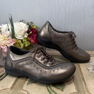 Clarks Wave Walking Shoes Sneakers Pewter Sz 7